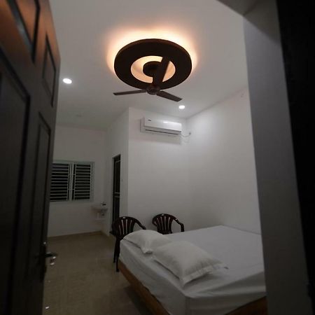 ホテルVg Mahal Tiruchirappalli エクステリア 写真