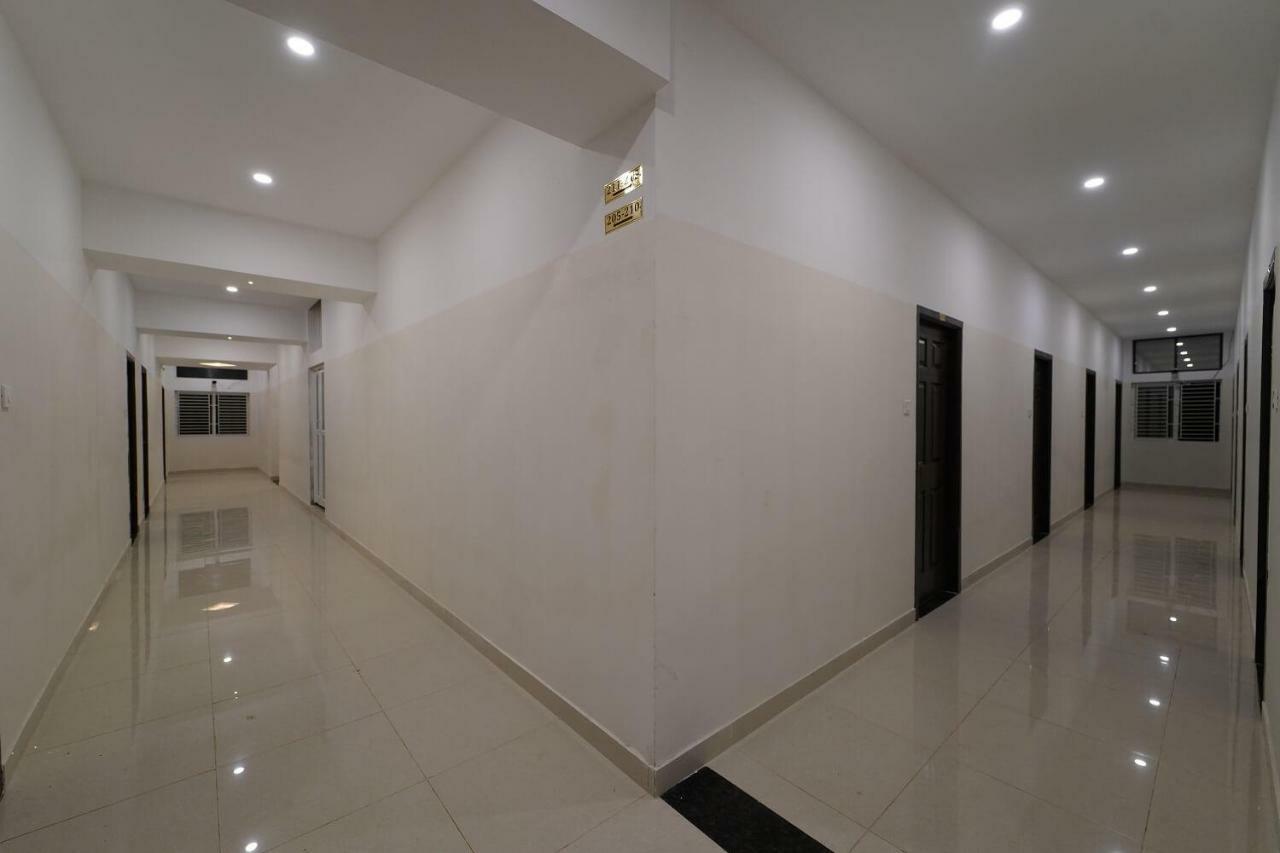 ホテルVg Mahal Tiruchirappalli エクステリア 写真